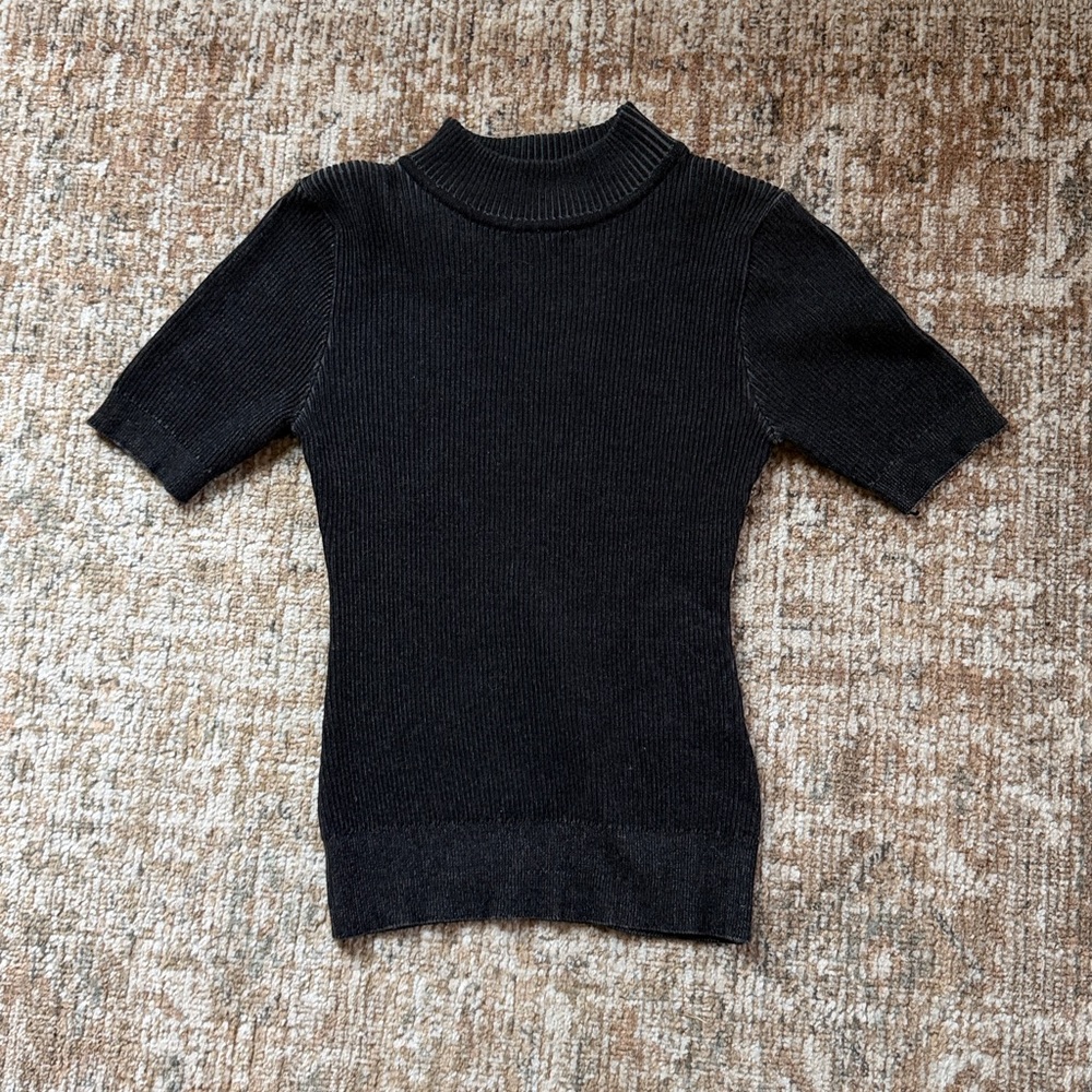 John + Jenn Black Short Sleeve Sweater